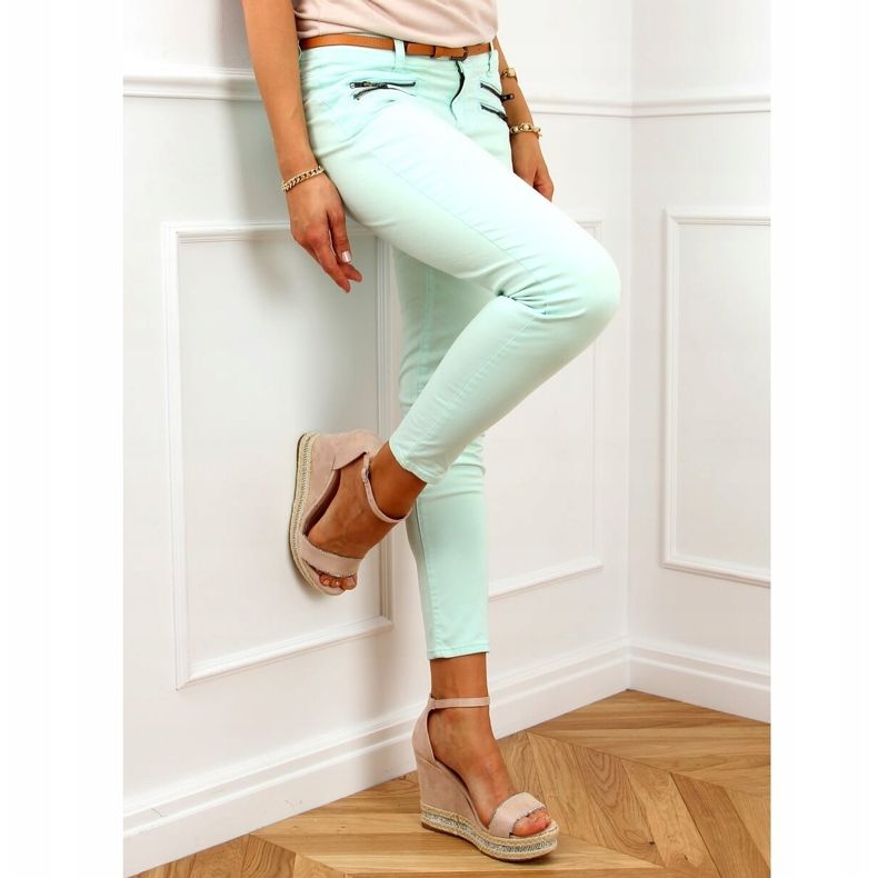 Sandály na béžovém klínu LL6351 Nude béžový 2