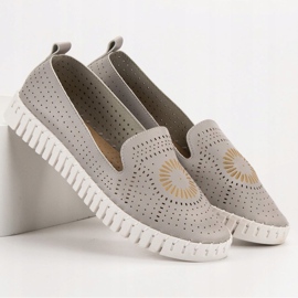 Tullo Šedí páni šedá 1