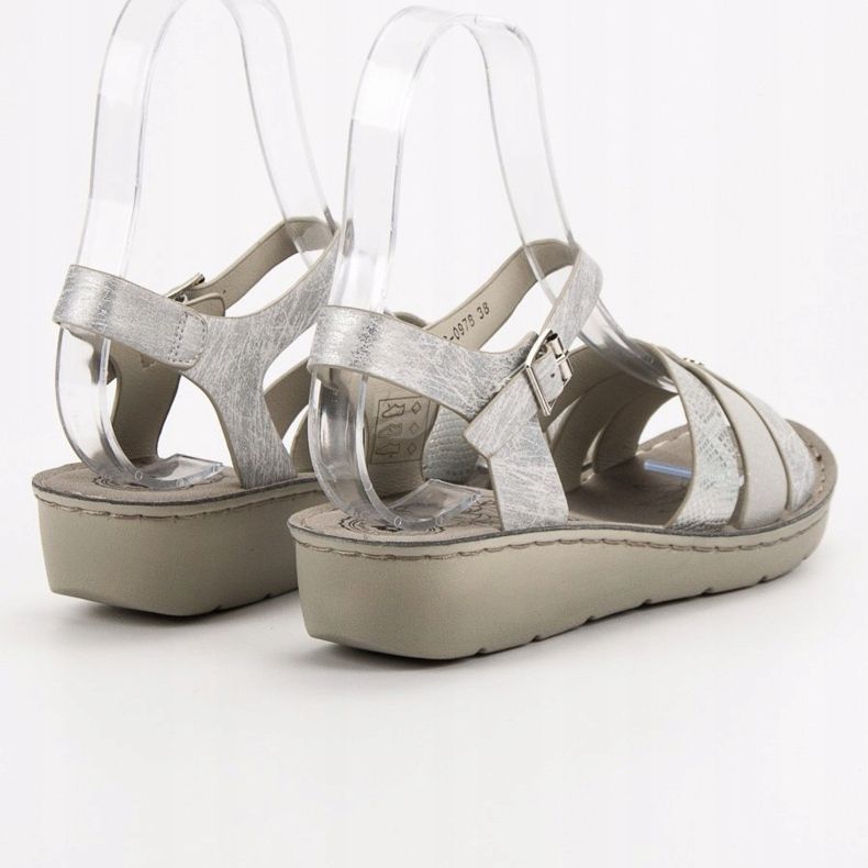 Evento Stříbrné sandály šedá 1