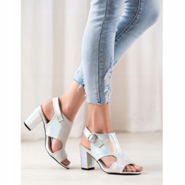 Goodin Sandály s efektem Holo stříbrný 1 Goodin Sandály s efektem Holo stříbrný 1