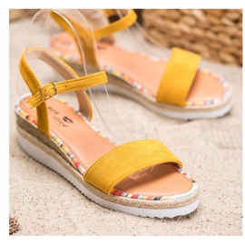 Yes Mile Pohodlné semišové sandály žlutá 1