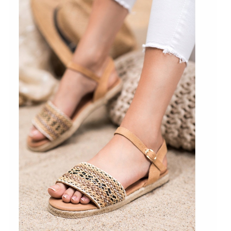 SHELOVET Lehké pletené sandály béžový 2