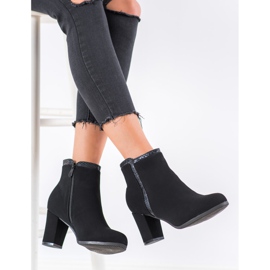 Weide Stylové kozačky černý 1