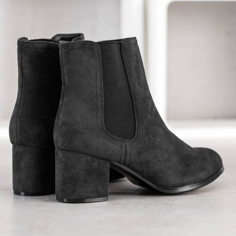 J. Star Teplé vysoké podpatky černá 1