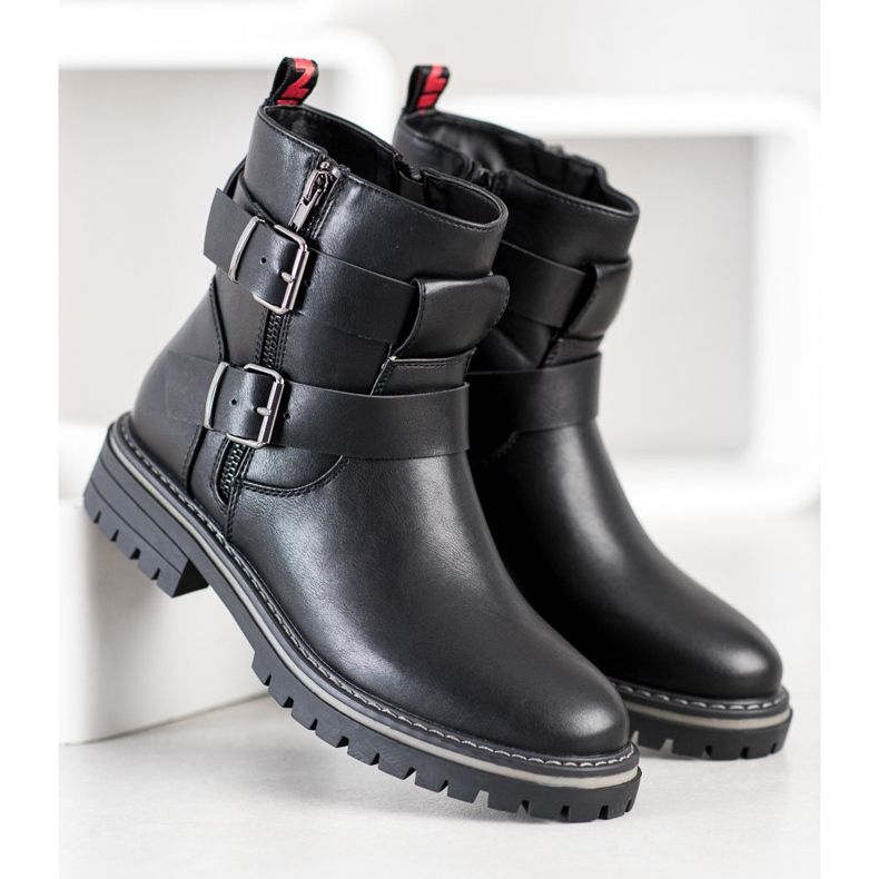 J. Star Pracovníci se sponami černá 1