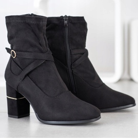 Goodin Boty se zlatou vložkou černá 1 Goodin Boty se zlatou vložkou černá 1