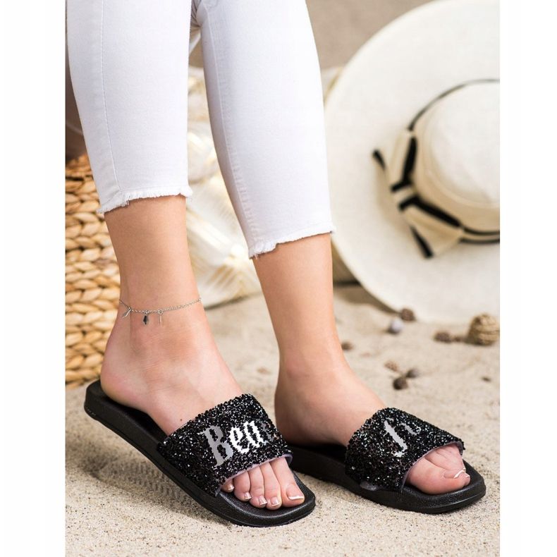 SHELOVET Krásné pantofle s krystaly černá 2