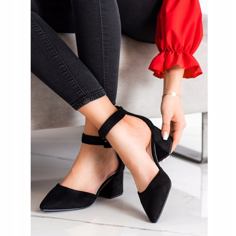 Goodin Lodičky se sponou černá 1