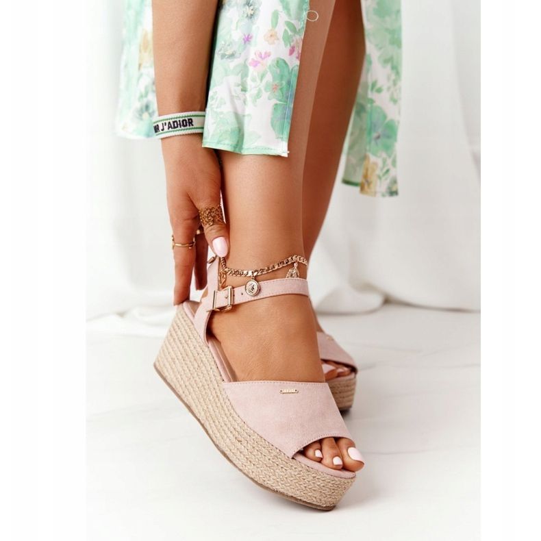 Sandály na klínku s pleteným Big Star FF274749 Nude růžový 2