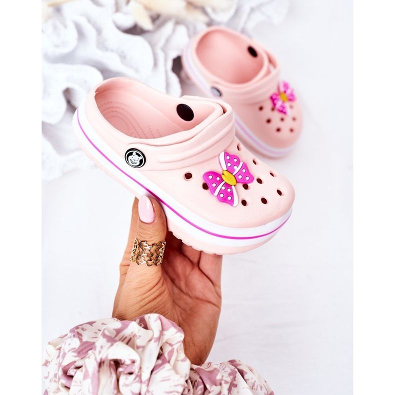 Dětské pěnové pantofle Crocs Pink Lazy Day růžový 2