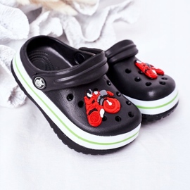 Dětské pěnové pantofle Kroks Black Lazy Day černý vícebarevný 2