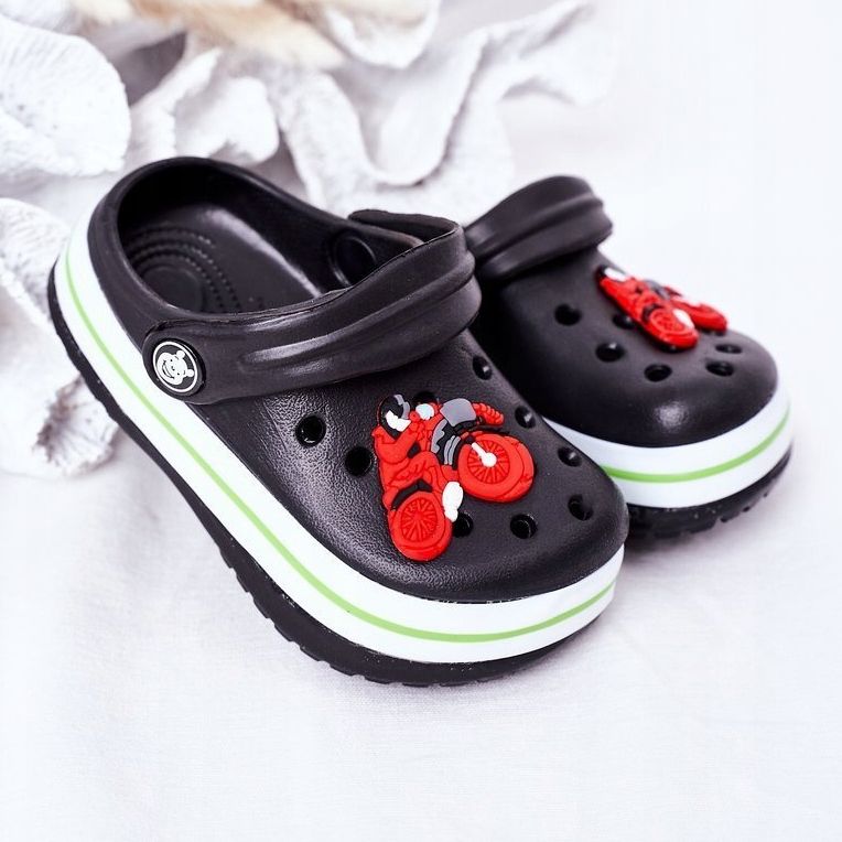 Dětské pěnové pantofle Kroks Black Lazy Day černý vícebarevný 2