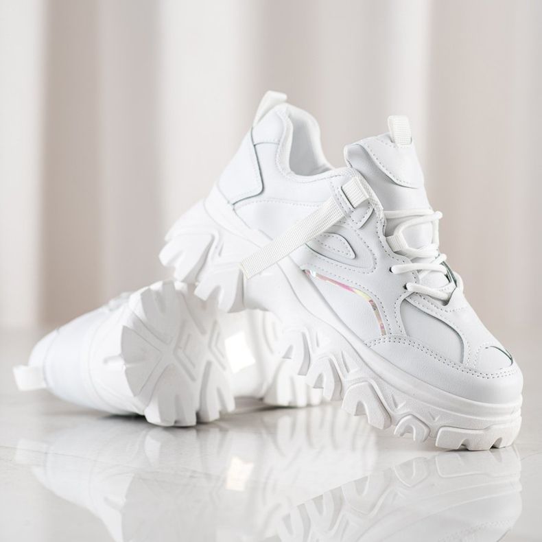 SHELOVET Bílé módní tenisky bílý 1