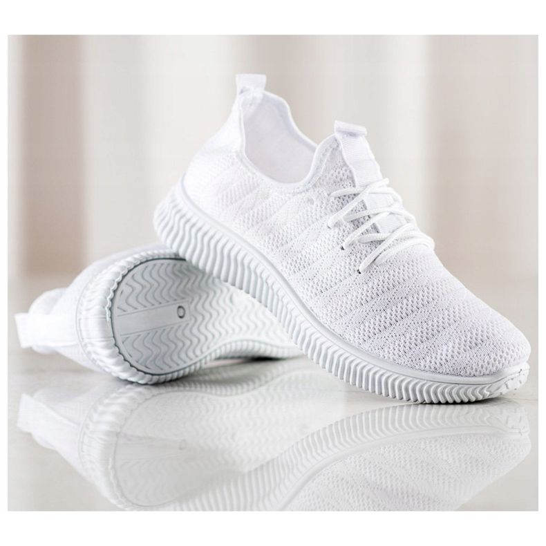 SHELOVET Lehké textilní sportovní boty bílý 1