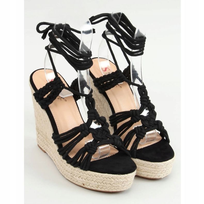 Černé espadrilky na klínku spletené černé M319P černé černý 1