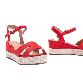 Červené espadrilky na klínu vycházejícího na Měsíc červený 1