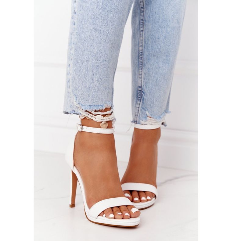 PG1 Elegantní Sandály Na Bílé Glamour Podpatku bílý 2 PG1 Elegantní Sandály Na Bílé Glamour Podpatku bílý 2