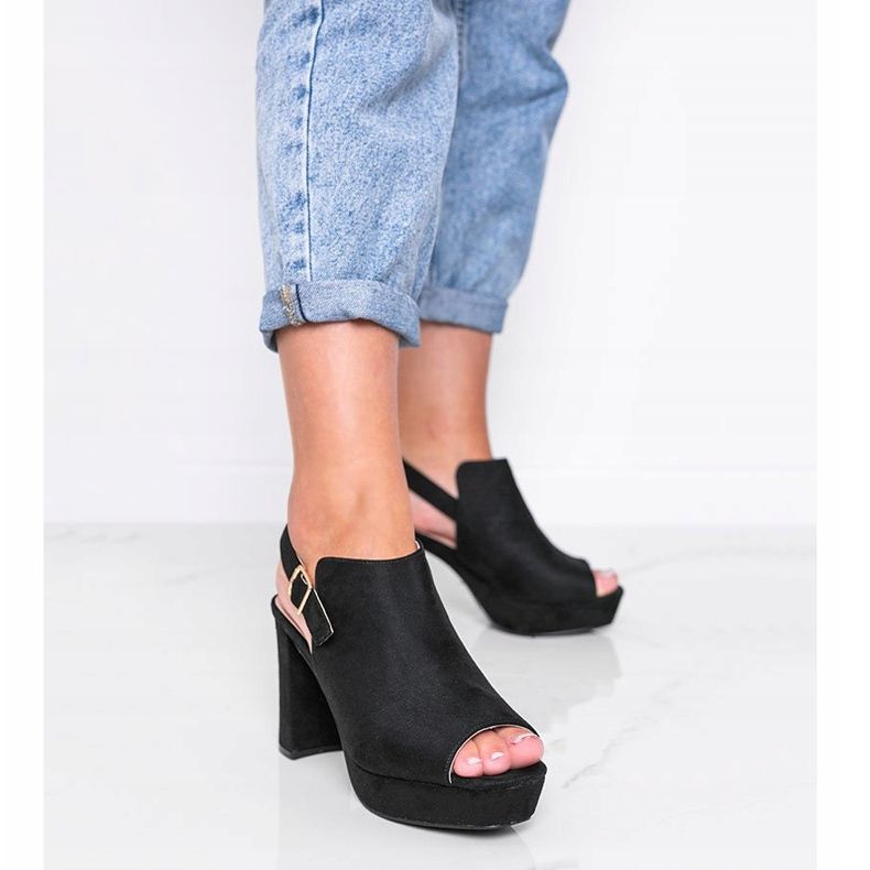 Černé sandály na postu Lordly černý 1