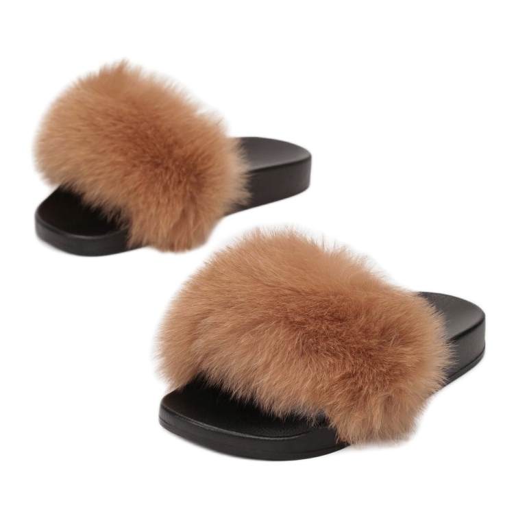 Vices Svěráky 8080-68-velbloud hnědý 1