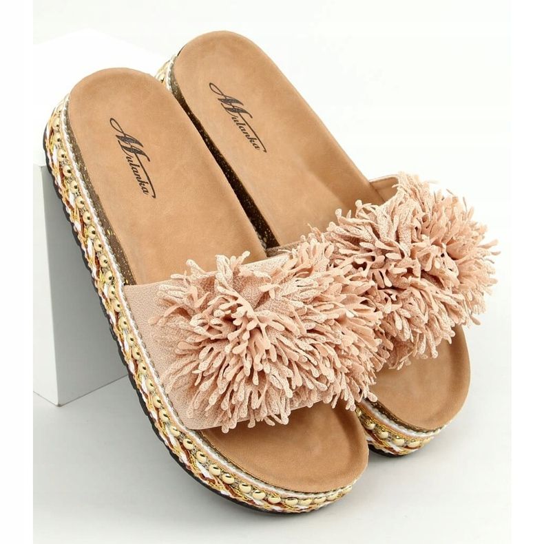 Béžové pantofle 2260 Béžové na zdobené podrážce béžový 1