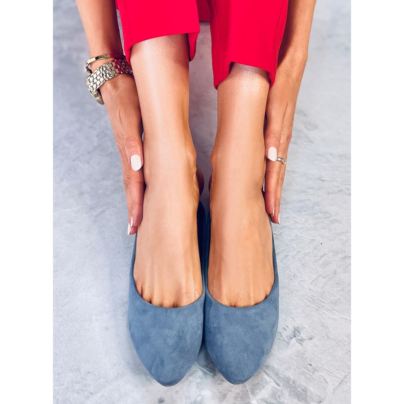 Modré CC212P Modré semišové balerínky modrý 1