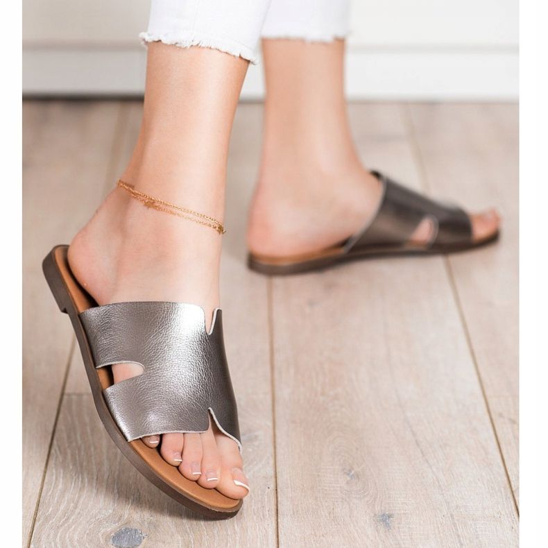 Stříbrné pantofle od Sergio Leone stříbrný 1