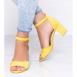 Žluté sandály na sloupku Mare Mare žlutá 1 Žluté sandály na sloupku Mare Mare žlutá 1