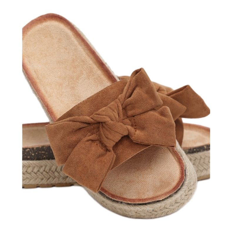 Vices Svěráky 55-66-68-velbloud hnědý 1