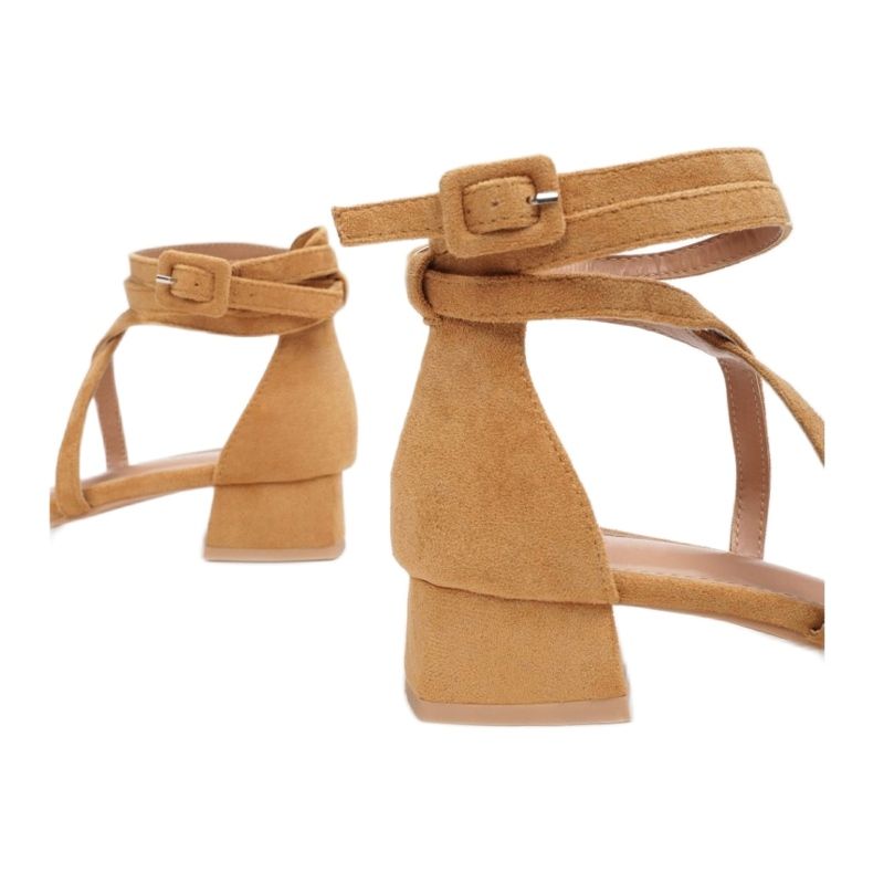 Vices Svěráky 6920-68-velbloud hnědý 1