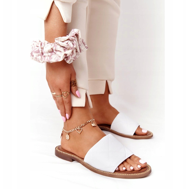 Kožené pantofle s prošíváním Nicole 2650 White bílý 1