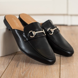 SHELOVET Elegantní pantofle s ozdobou černá 1