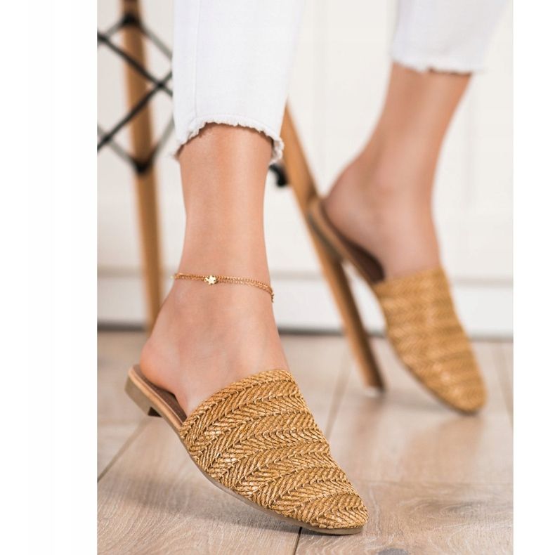 SHELOVET Slámové pantofle hnědý 2