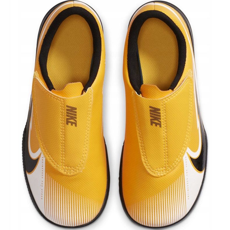 Kopačky Nike Mercurial Vapor 13 Club Ic PS (V) Jr AT8170 801 vícebarevný žluť 1