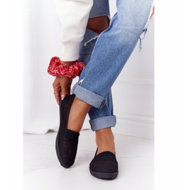 Prolamované nazouvací černé chillout tenisky černý 2