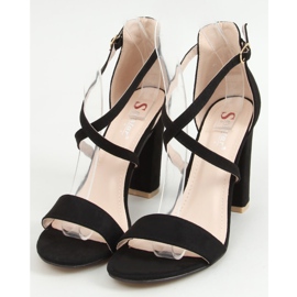 Černé sandály na sloupku GG-88P Black černý 1