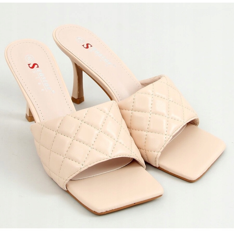 Prošívané béžové pantofle T367P Béžové béžový 1