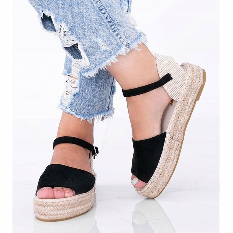 Černé sandály na platformě Pearl River černý 1