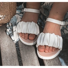 FR1 Dětské sandály se suchým zipem White Aimy bílý 5