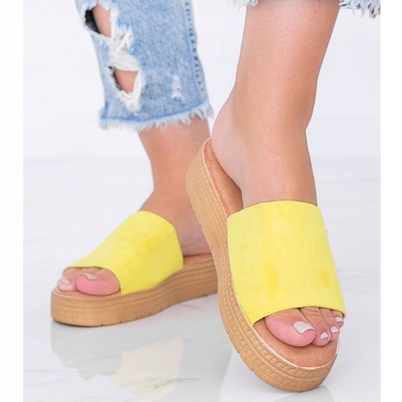 Žluté pantofle na dr. Martin žlutá 1