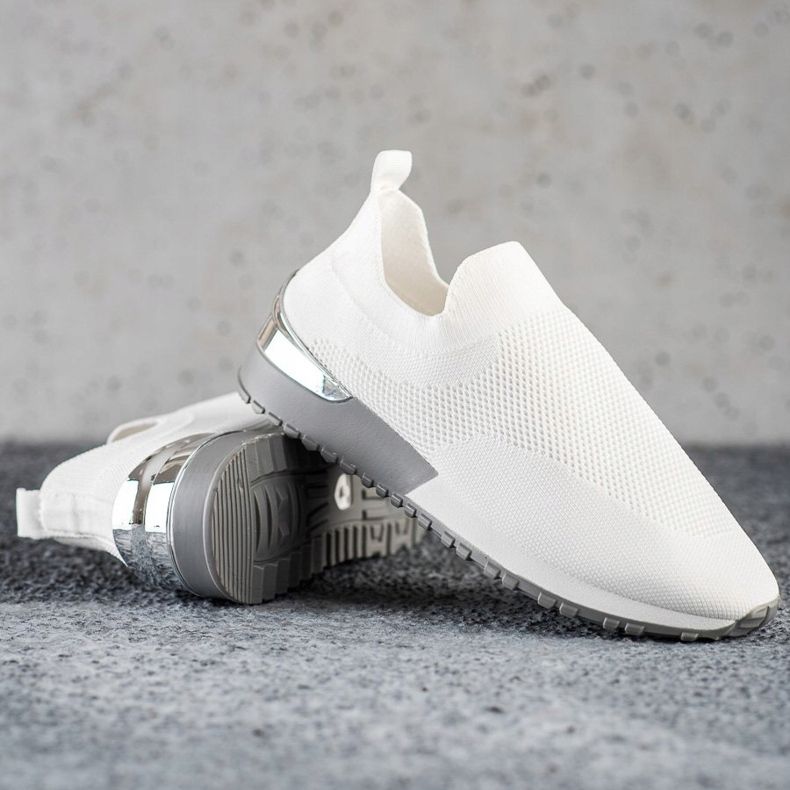 Renda Bílé prolamované tenisky bílý 1