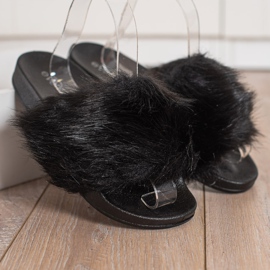 Evento Pantofle s kožešinou černá 2