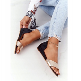 Kožené sandály Maciejka 1971-46 černé a zlaté černá 1