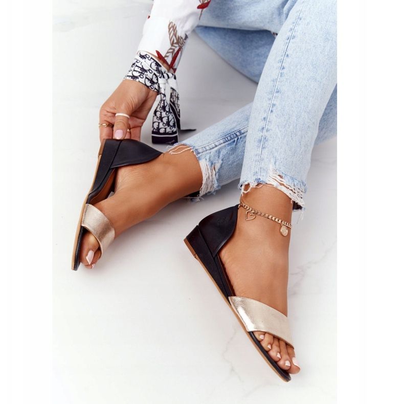 Kožené sandály Maciejka 1971-46 černé a zlaté černá 1