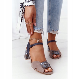 Kožené sandály na vysokém podpatku Maciejka 04120-43 Beige-Navy Blue béžový námořnická modrá 1 Kožené sandály na vysokém podpatku Maciejka 04120-43 Beige-Navy Blue béžový námořnická modrá 1