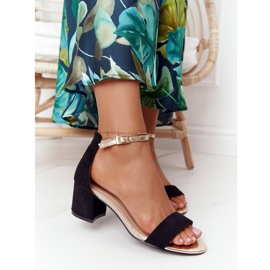 Semišové černé sandály na podpatku Janet černá 1 Semišové černé sandály na podpatku Janet černá 1