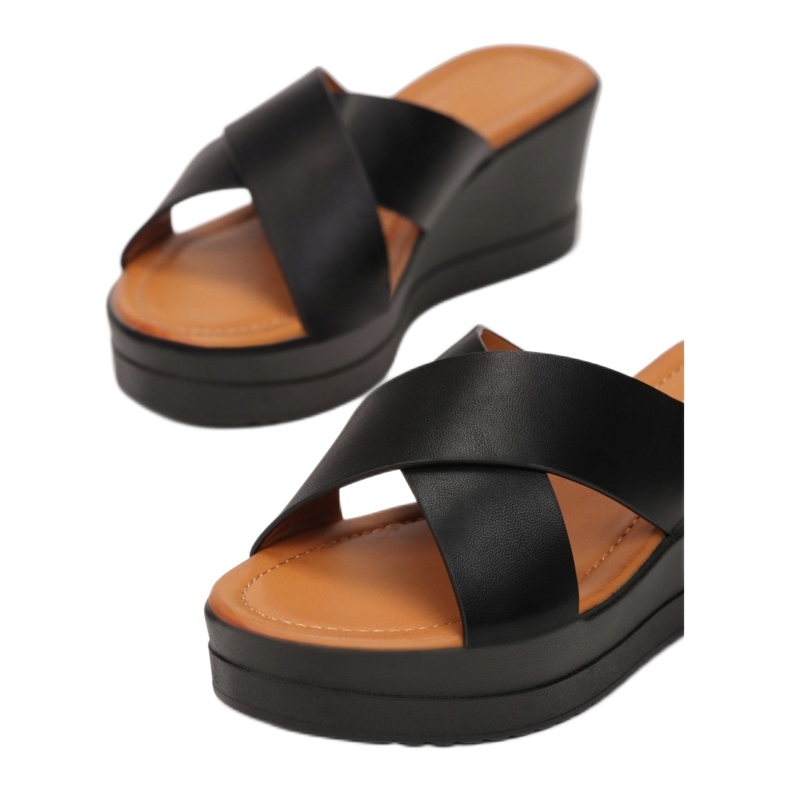 Vices Svěráky MULANKA-2150-38-černá 2