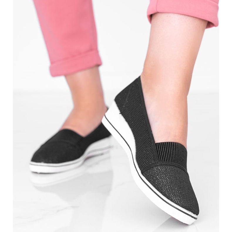 Černé lesklé baleríny na klínu Glam Star černá 1