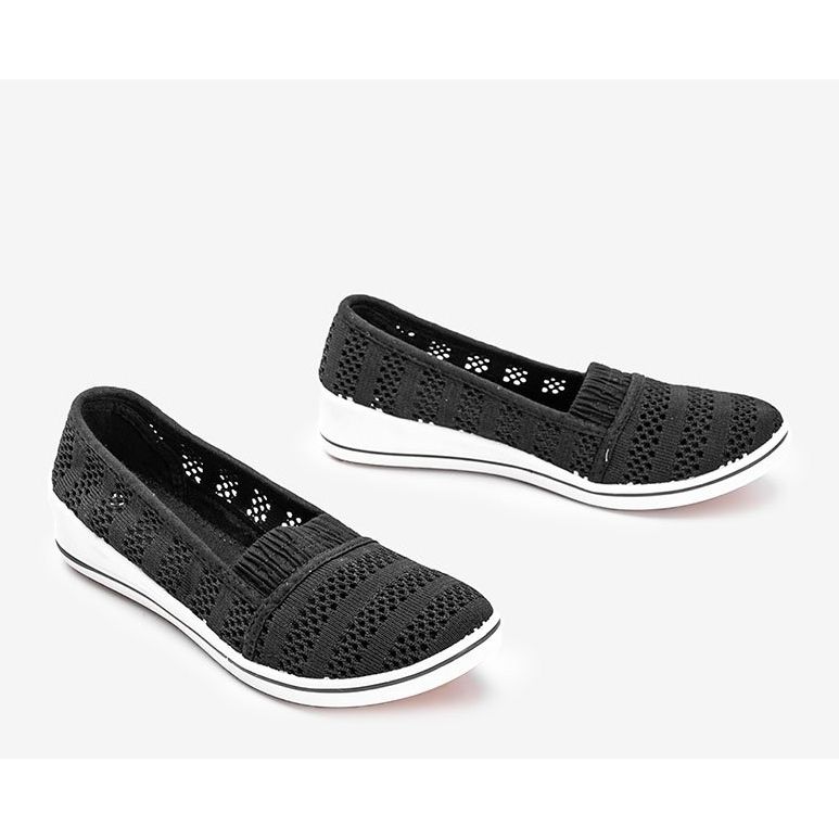 Černé tenisky Slip On na klínu SoHo černý 1