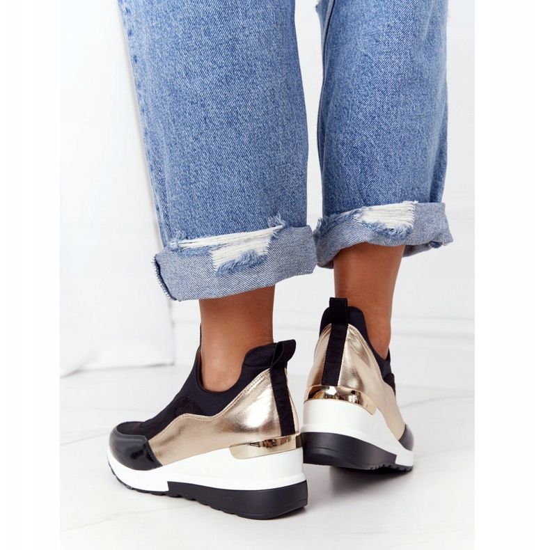 PE1 Klínové tenisky Black and Gold City Beat černá 2