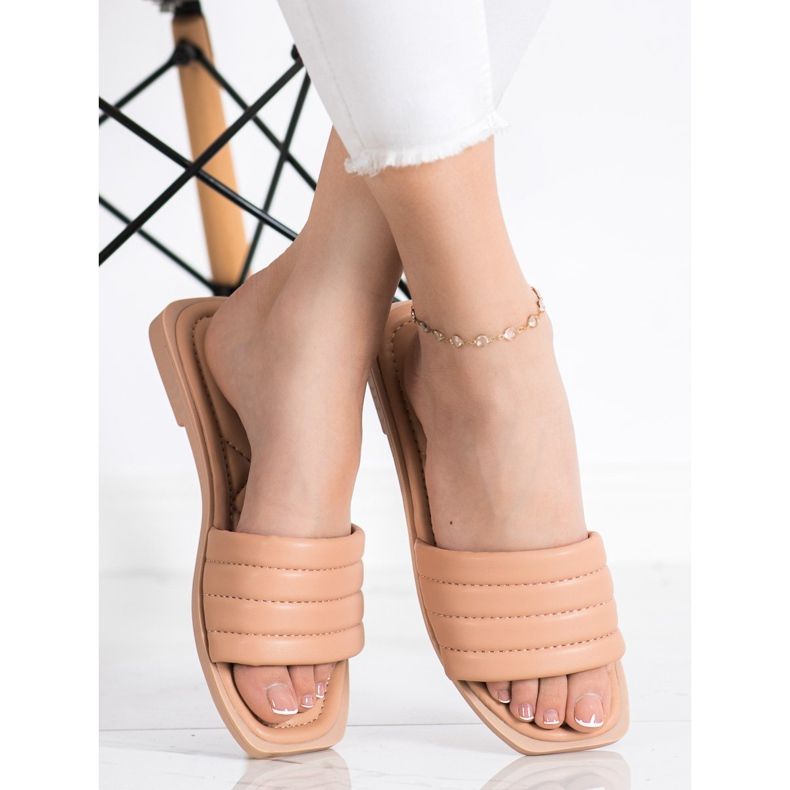 Seastar Pohodlné pantofle pro volný čas béžový 1